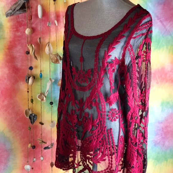 Gorgeous Deep red and Black sheer Lace long sleeved top EC - Picture 3 of 12